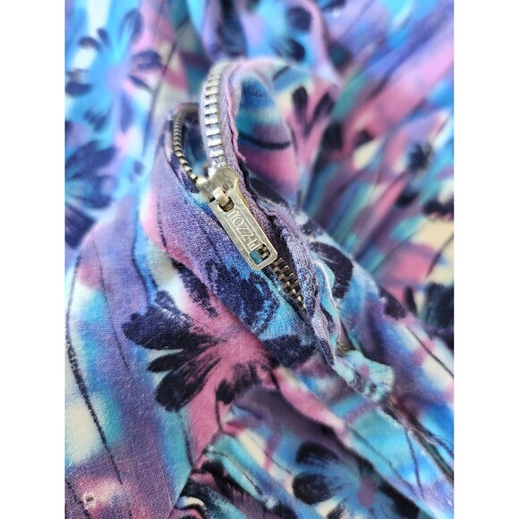 Vintage 1940s Day Dress with Pockets: Floral Cotton Midi, Novelty Print, Small - Picture 3 of 10